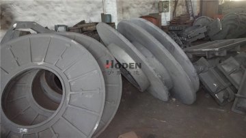 危機(jī)遏制需求，2012年前三季度中比貿(mào)易額下滑